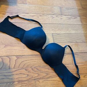 Victoria's Secret Black Strapless Convertible Push-Up Bra with Removable Straps